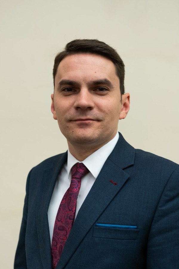 Crișan Beniamin, păstor asistent